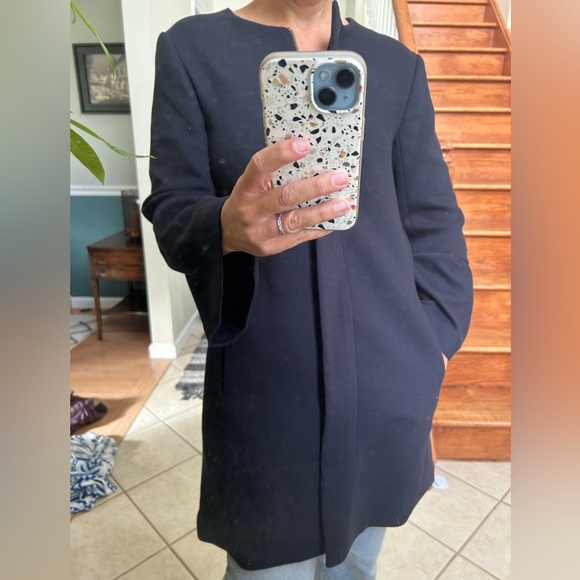 H&M navy blue coat; size 6 - Picture 5 of 8